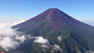 Climate Change: Japan’s Mount Fuji Has No Snow Cap In Human History